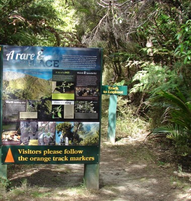 Information sign at reserve entrance, photo by Gillian Ward