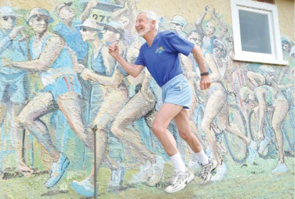 1998 Ladies Surf Life Saving Club mural (Graeme Mudge), Rebecca Grunwell