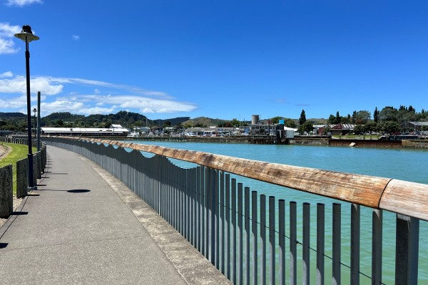 Oneroa and City Rivers Cycle and Walkway