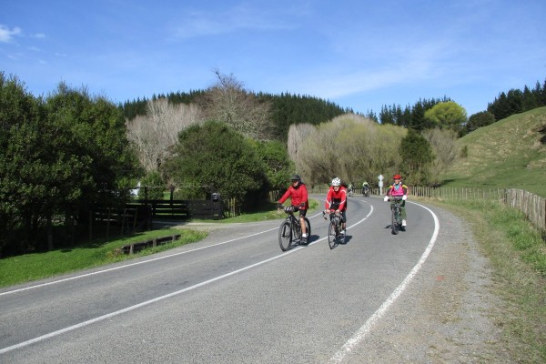 Ormond, Waimatā Valley, Mander roads - Waimanu Forest - Riverside Rd Circuit